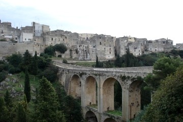 ponte gravina