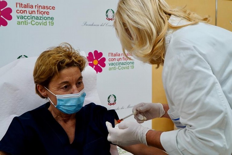 covid, Prima Vaccinata in Puglia