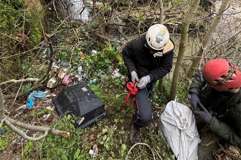 pulizia della gravina