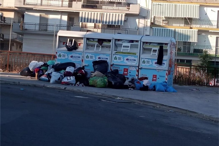 raccoglitori di indumenti