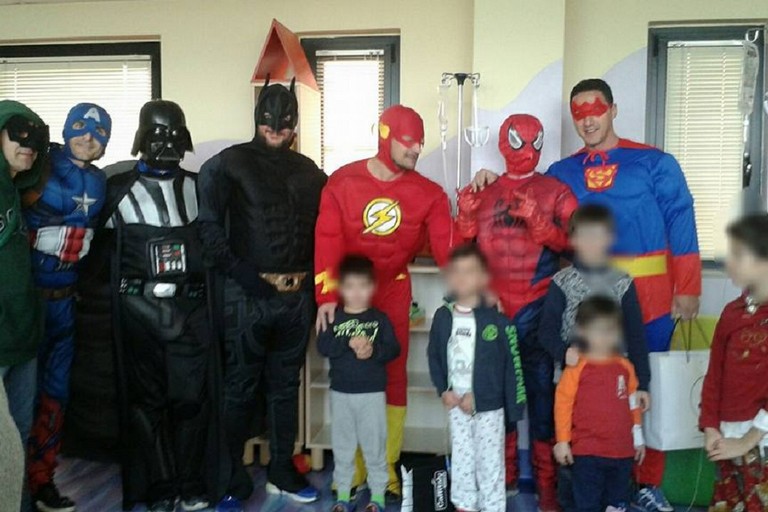 supereroi al perinei