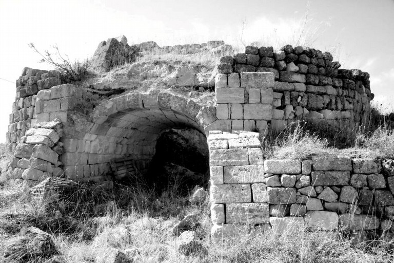 passeggiando con la storia- le calcare